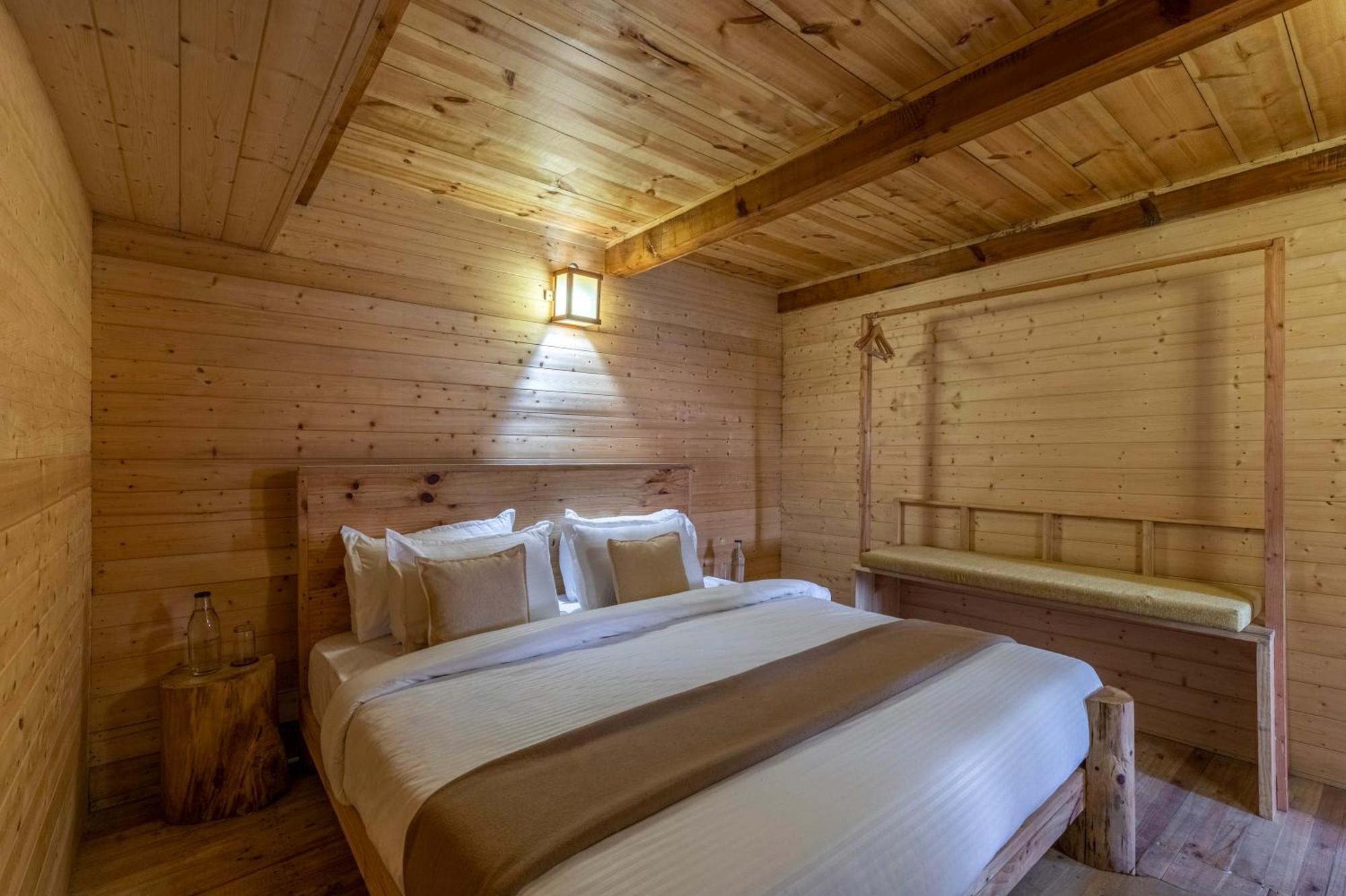 Elivaas 1 Bhk Premium Cottage With Sauna - Everly Shimla Eksteriør billede